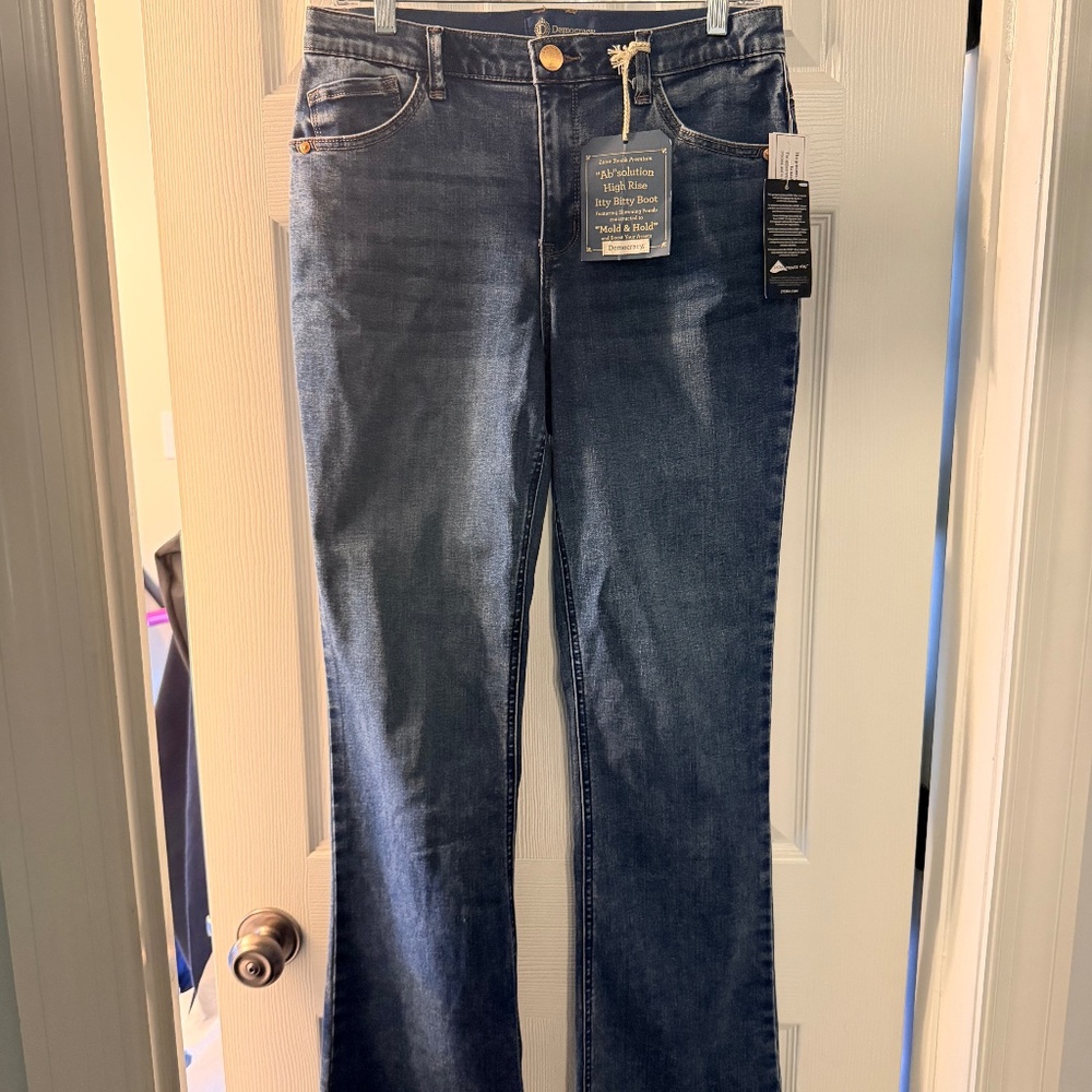 NWT Democracy “Ab”solution High Rise Bitty Boot jeans